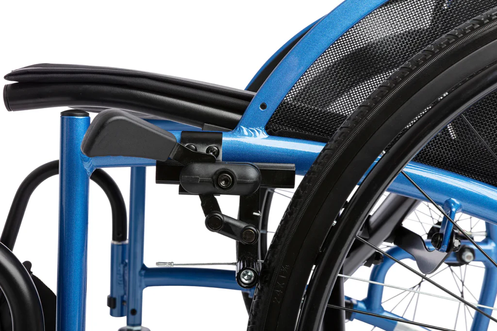 STRONGBACK COMFORT 24 FLIP + AB (45 i 50 cm, AB = Hamulec dla opiekuna, hamulec bębnowy - obrazek 3